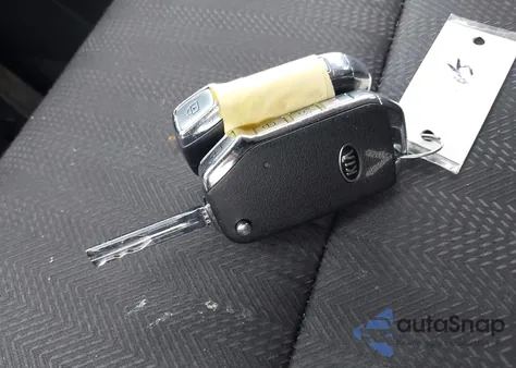 2022 Kia Sportage Lx z USA, uszkodzony, nr VIN KNDPMCAC3N7008041